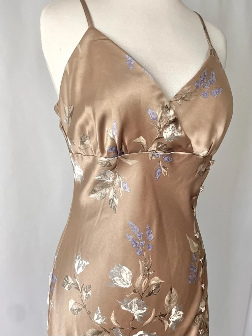 Forever 21 Champagne Floral Satin Slip Dress - Picture 2 of 9